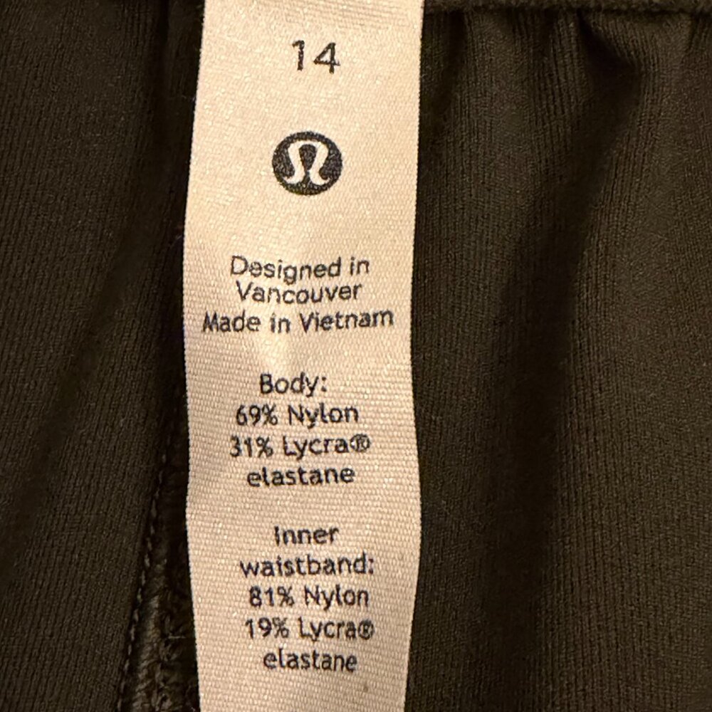 Lululemon Stretch High-Rise Relaxed Jogger Luxtreme Dark Olive Sz 14 - Picture 6 of 7